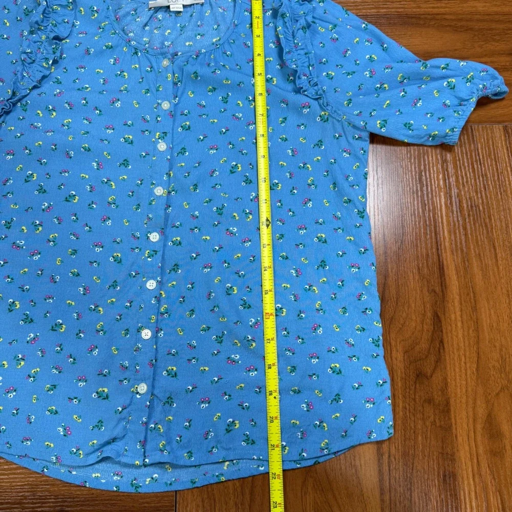 LOFT Petites Blue Floral Ruffle Button Down Blouse XSP Short Sleeve Rayon Top